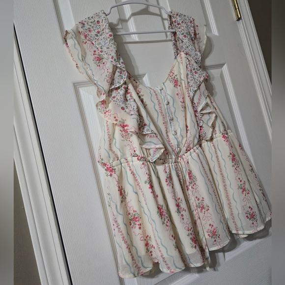 Torrid Ruffle Cinched Floral & Bow Print Cutesy Coquette Blouse, Size 2X, EUC! - Picture 3 of 16